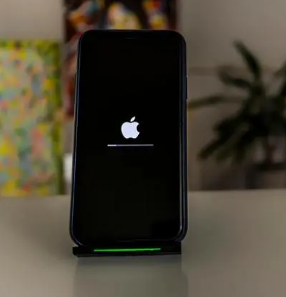 珠晖苹果手机维修分享更新iOS 16时卡在滑动升级界面解决办法 